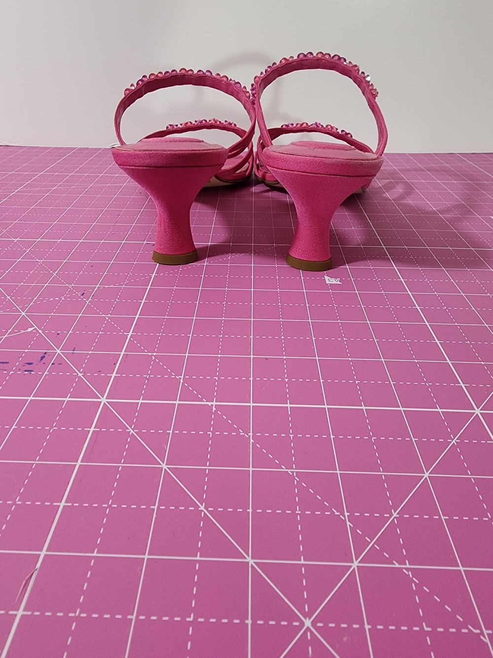 Ann Marino Hot Pink Jeweled Strap Sandals -8 - Picture 7 of 7